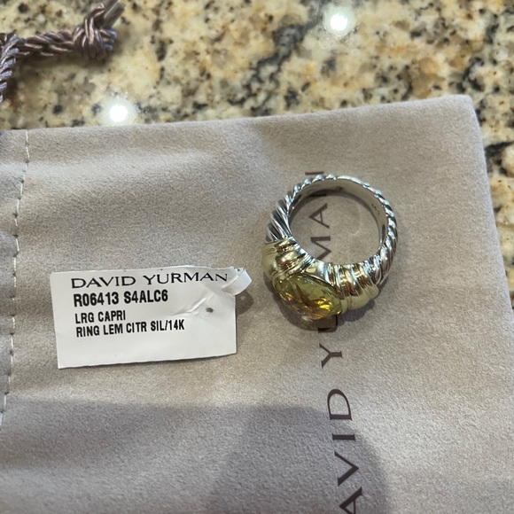 David Yurman Lemon Citrene Ring. 18Kt/SS Size 6. NWT Excellent Condition - Picture 6 of 7